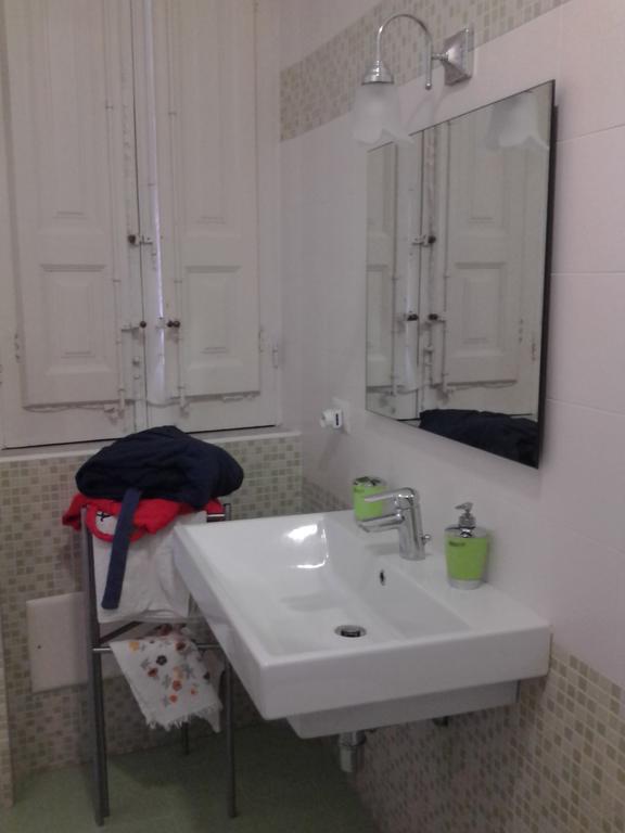 La Casa Di Ermelinda Bed and Breakfast Reggio di Calabria Eksteriør billede